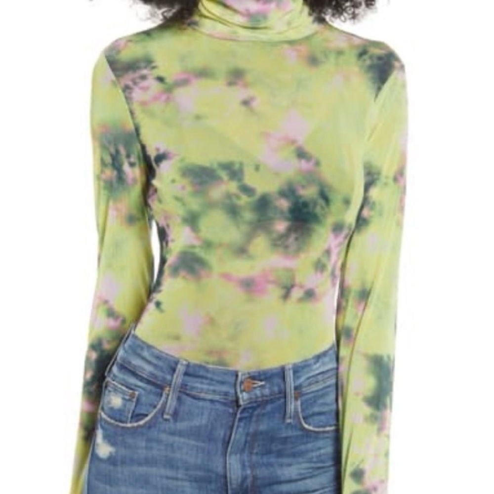 Ladies muted neon mesh top